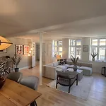Lovstraede Apartments From 1 To 6 - Carolinas Apartments