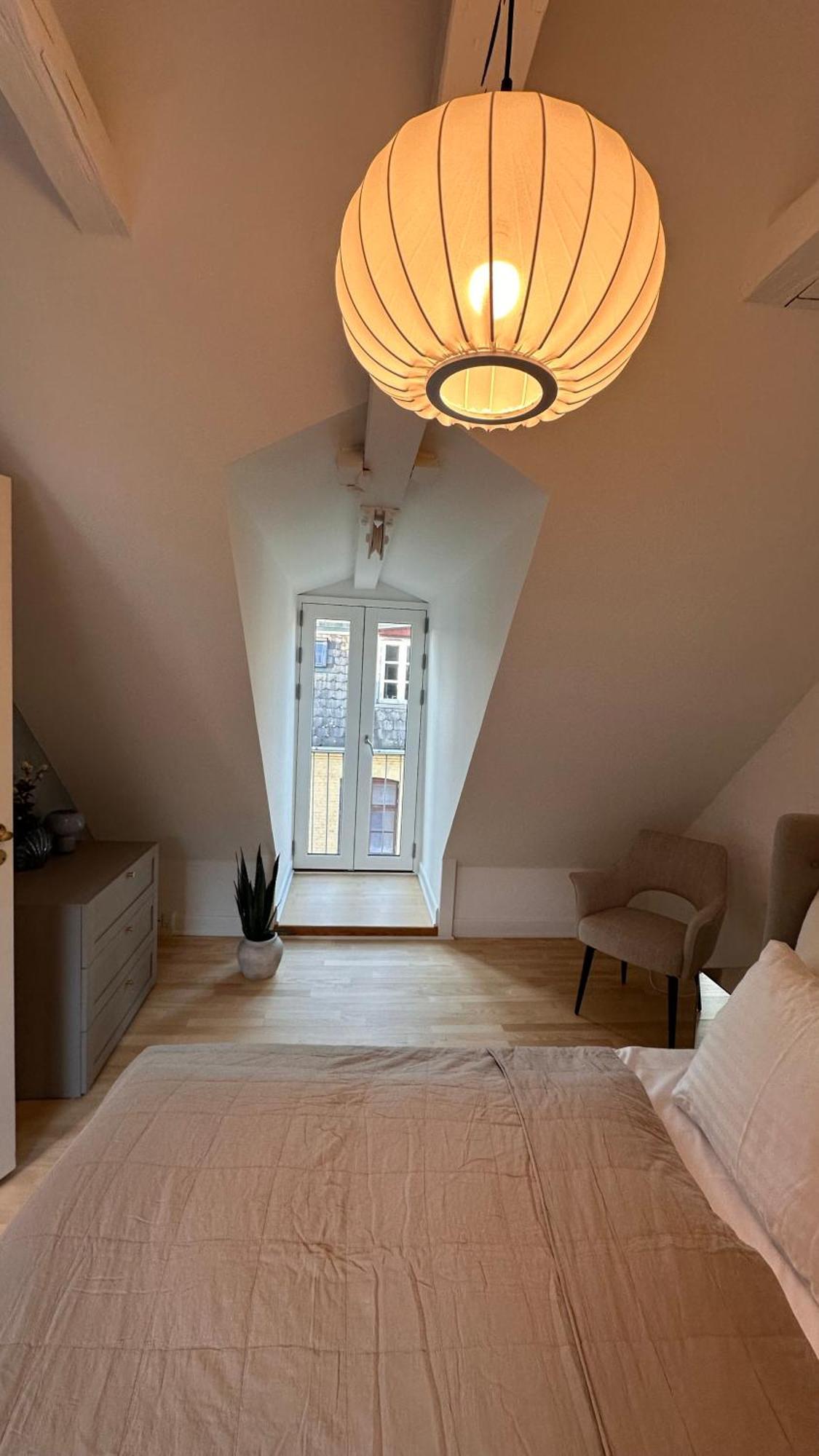 Lovstraede From 1 To 6 - Carolinas * København
